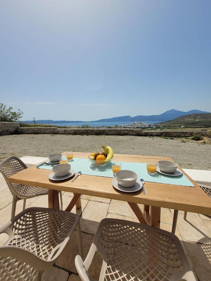 Polivios Suites Adamantas  Esterno foto
