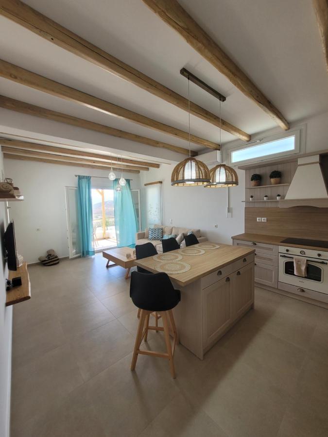 Polivios Suites Adamantas  Esterno foto